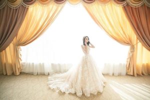 Read more about the article 常見窗簾種類有哪些？如何挑選適合自己的窗簾材質呢？1次通通告訴你。